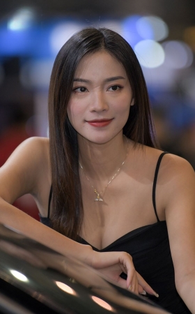 性感长腿美女 [18P]