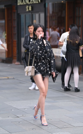苗条的长腿 [22P]