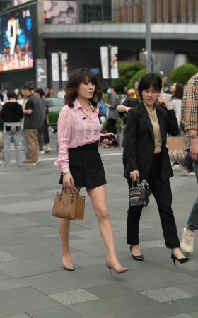 成熟的美妇 [17P]