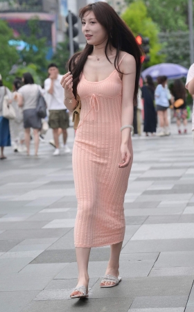 粉裙美女 [20P]
