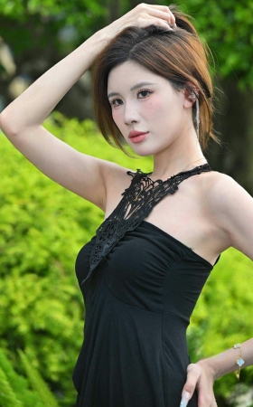 26614-2-220√重庆车展-小盼同学美腿美足➕4k 12P