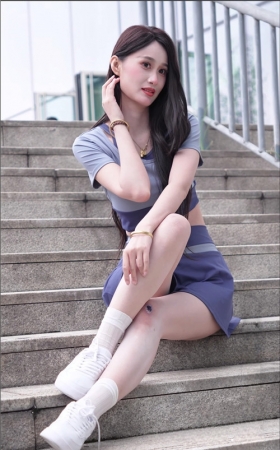 性感模特短裙美腿视频合集]