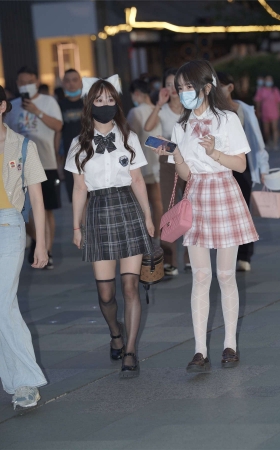 清秀可爱