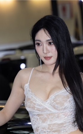 性感的美腿小吊带(100P)