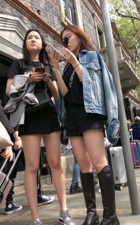 超性感美腿姐妹花