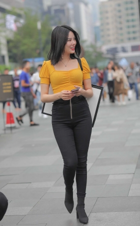 紧牛美** [14P]