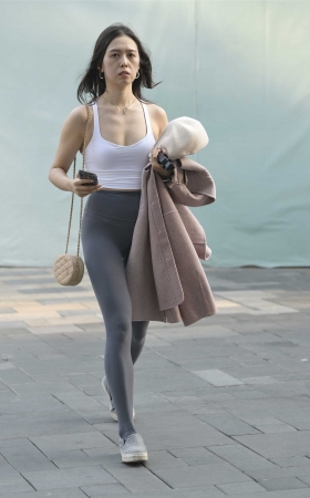 健美姑娘身材真好 [11P]