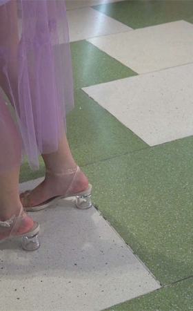 粉嫩美足，仙女气质