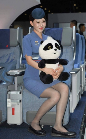 26918-2-183√26CATA-俩山东空姐-风韵犹存➕13P