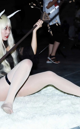 肉丝美腿coser [35P]