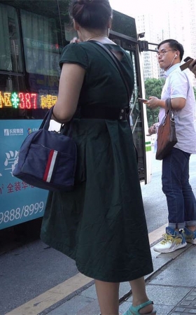 凉高跟眼镜妹