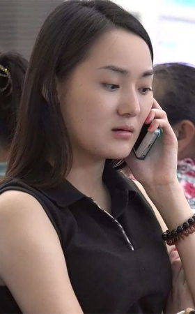 心里有心事的MM