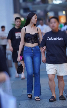 紧牛好身材 [17P]