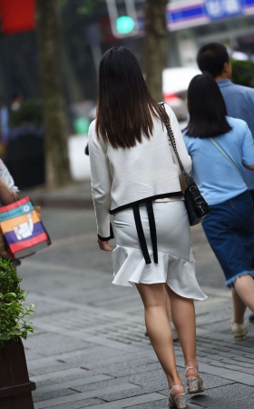 白色短裙 [17P]