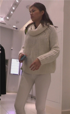 白裤紧身美妇