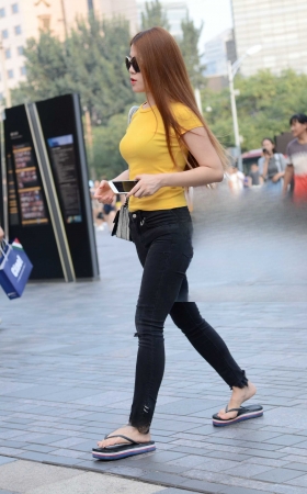 神摄手赛19  黑色紧牛 [17P]