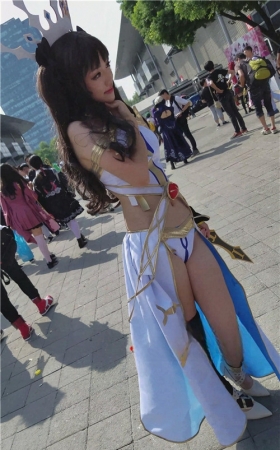 可爱的古装cosplay美女