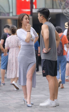 丰腴的长裙 [13P]