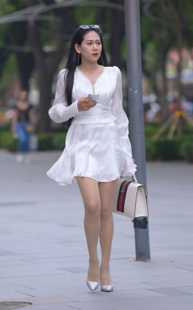 性感肉丝长腿美** [18P]