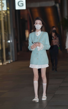 漂亮的大眼美女 [22P]