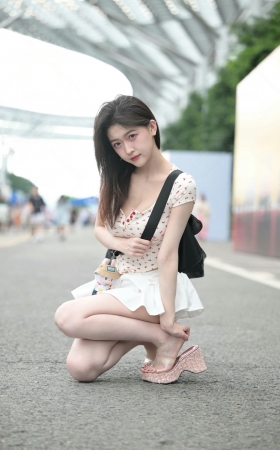 夏日绵绵冰-任绵绵 [21P]