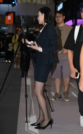 SH25-311-134√黑丝职工制服奔驰主播 10P