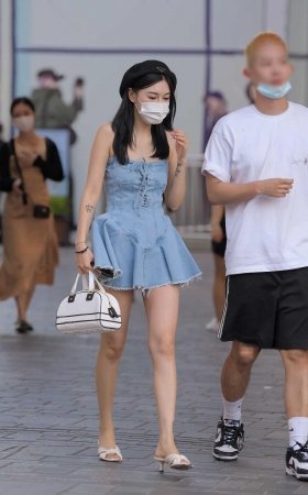 两只蝴蝶结 [12P]