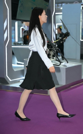 黑色裙rou丝小姐姐 [17P]