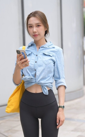 一始街拍作品  黑色瑜伽裤青春女孩 [733P1V-27.9GB]