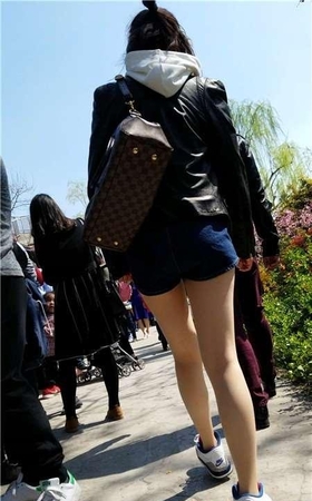 4k-牛仔热裤丝袜街拍美腿