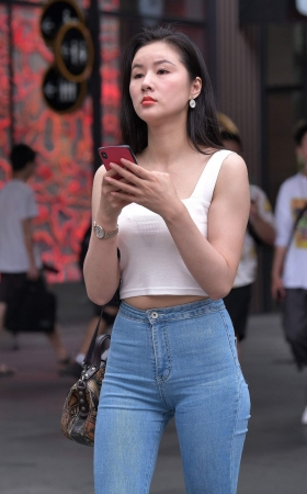 高挑好身材，紧牛小姐姐 [29P]