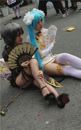 两个coplay妹子
