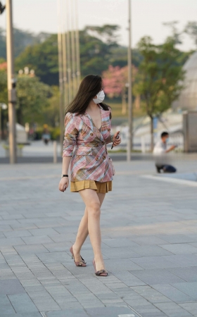 这腿真白真直 [14P]