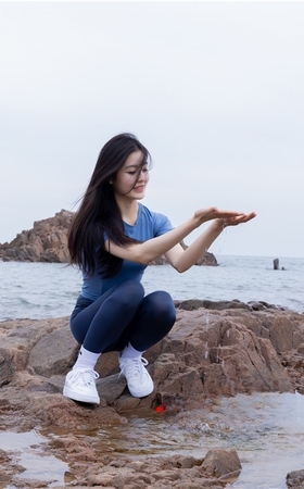 海边的小姐姐 【套图+视频】