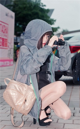 漫展上的黑裙肉丝极品美女模拍套图3A169[196P-1.46G]