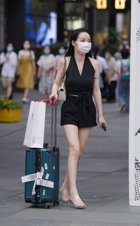 美腿小姐姐 [14P]