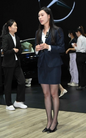 2562-3=219√美美哒小仙女OL主播 16P