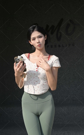 [不吃鸡蛋] 柚子酱 [10P]