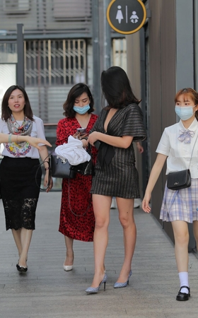 迷人的女人味，分分钟让你心动不已