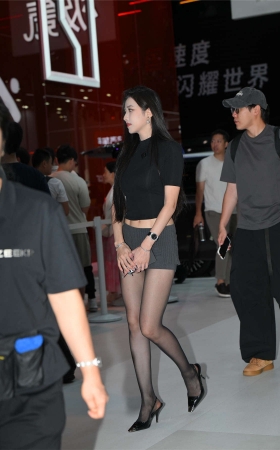 气质黑丝长发