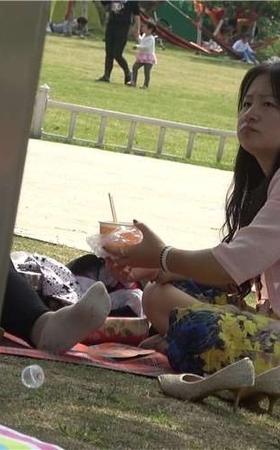 4k-粉色衬衫连衣裙高跟鞋美女少妇
