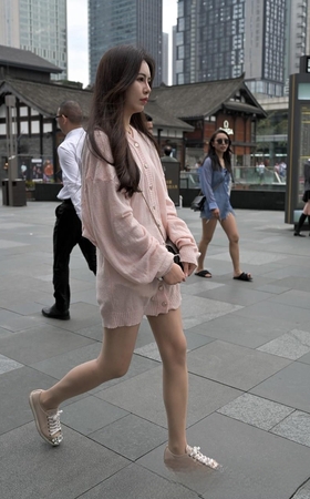 肉丝运动鞋小姐姐3A1405[471M]