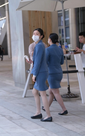 双制服工装美女下班啦~ [18P]