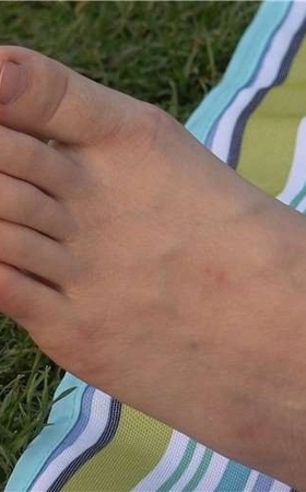 4k-超具气质美少妇街拍美足