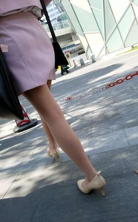4k超清，街拍OL制服肉色丝袜性感大美女