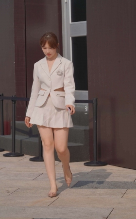 美腿美女 [21P]