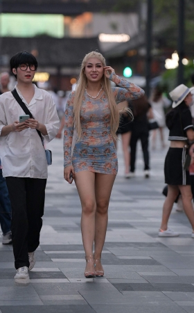 黄昏后的艳遇~ [23P]