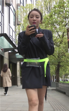 个子不高的漂亮小姐姐