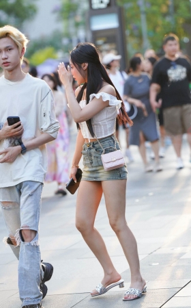 240519-17 90p