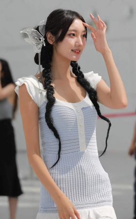 长腿短裙小妹 [20P]